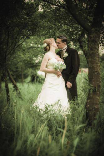 Hääkuvaus niityllä