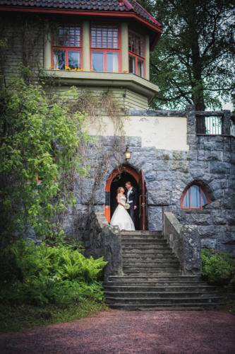 Hääkuvaus klassisessa linnoitusmaisemassa